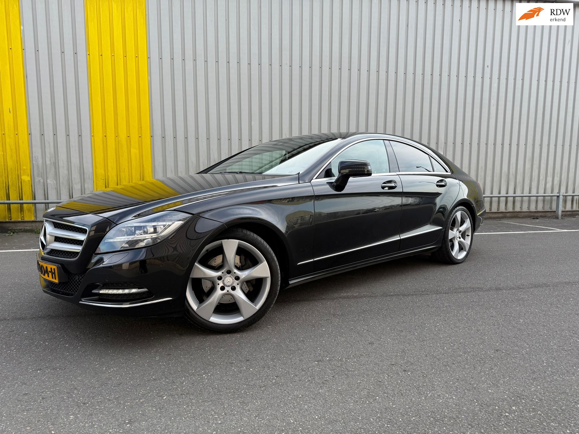 Mercedes-Benz CLS-klasse 250 CDI // AUTOMAAT / LEDER / NAVI / CAMERA / LM VELGEN