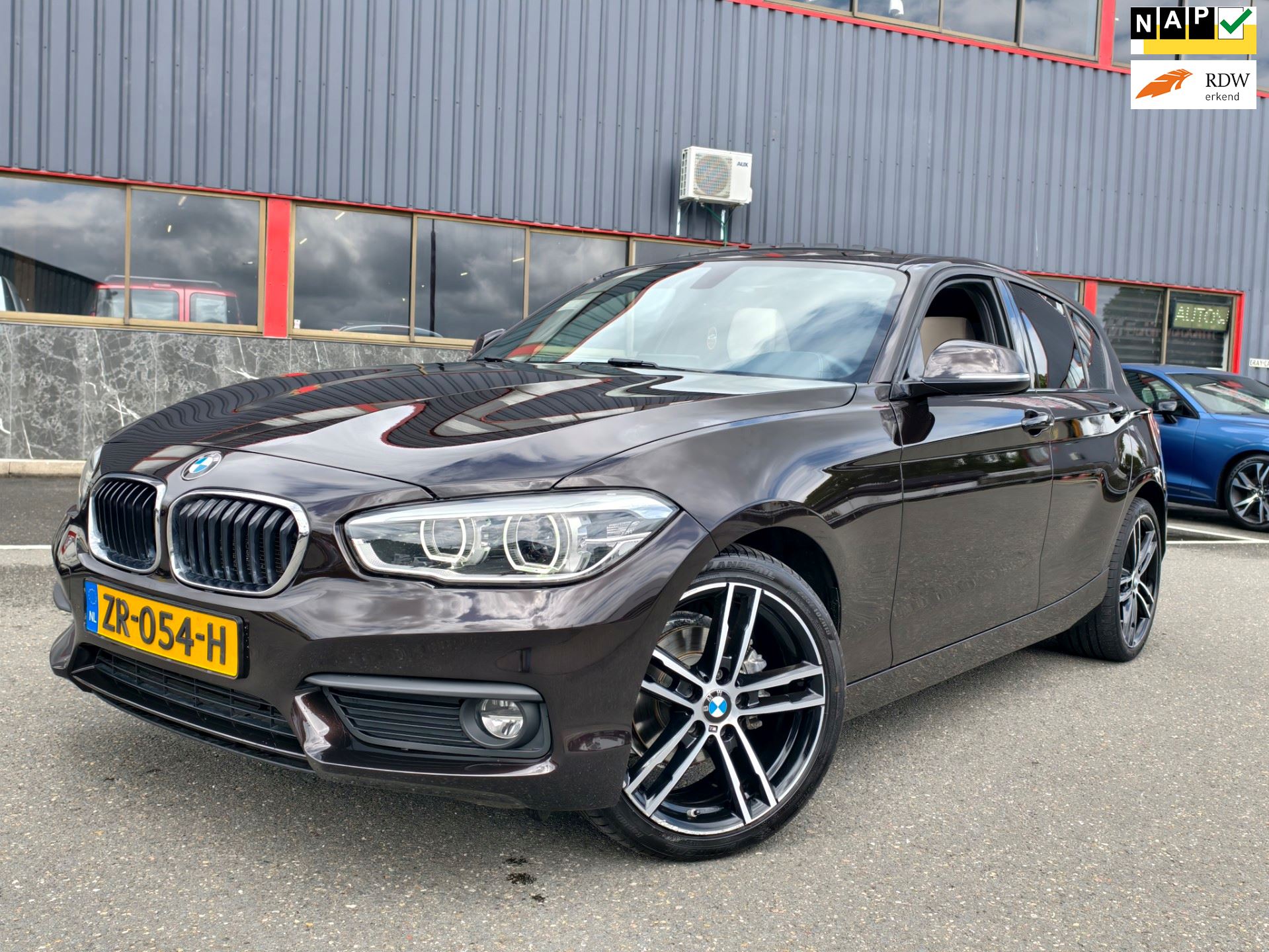 BMW 1-serie 118i Edition Sport Line Shadow Executive