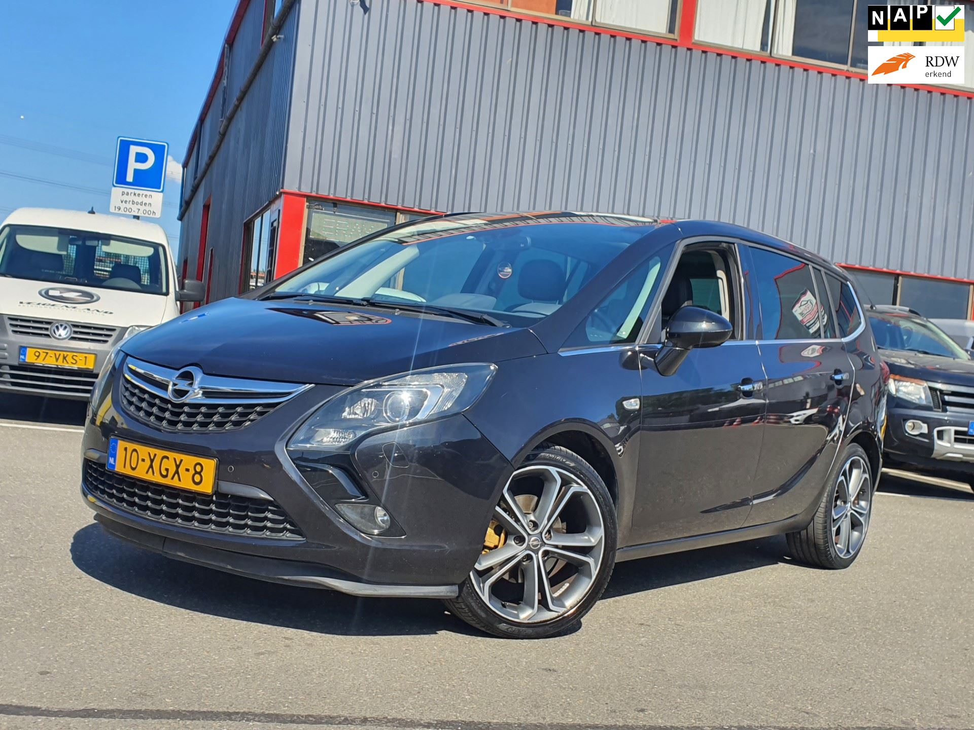 Opel Zafira Tourer 1.4 Cosmo 7p. / AUTOMAAT / NAP / PANO / LEER / SP VLG / OHB /